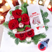 Волшебство зимы - коробка с красными розами и шариками 3