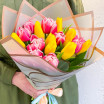 Видео обзор букета Апрельское приключение - букет из желтых и розовых тюльпанов